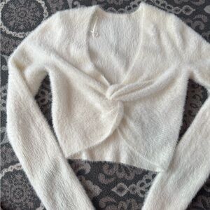 Aerie Cozy White Fuzzy Sweater